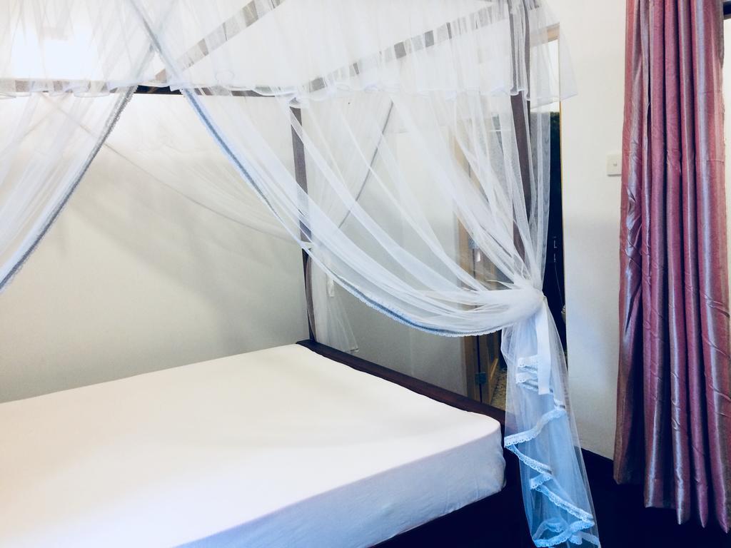 Damith Tourist Inn Mirissa Zewnętrze zdjęcie